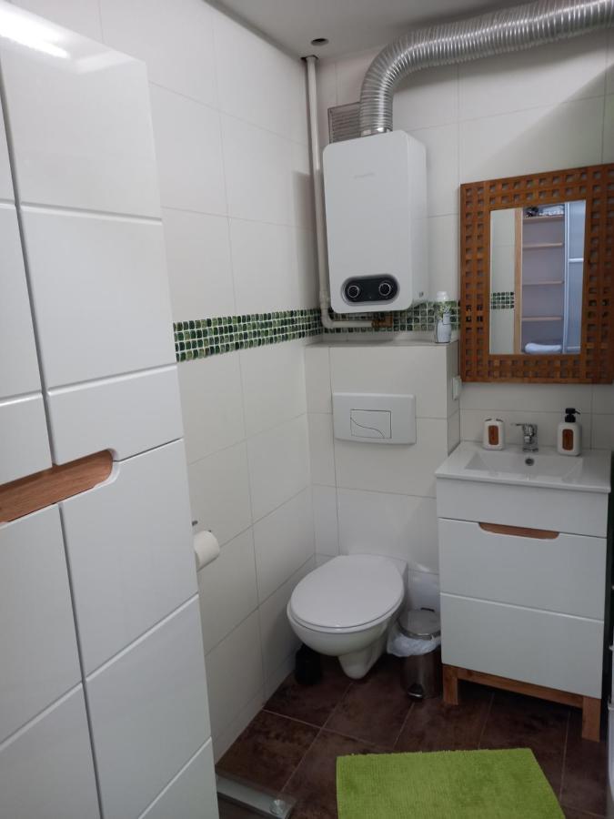 Apartament Promenada Czestochowa Bagian luar foto